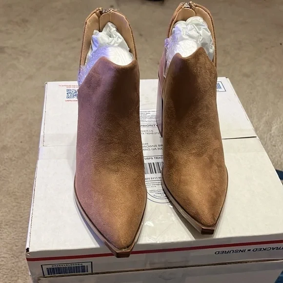 New Ankle Boots Slip on Cutout Pointed Toe Chunky Stacked Mid Heel Booties 5.5 - Picture 6 of 8